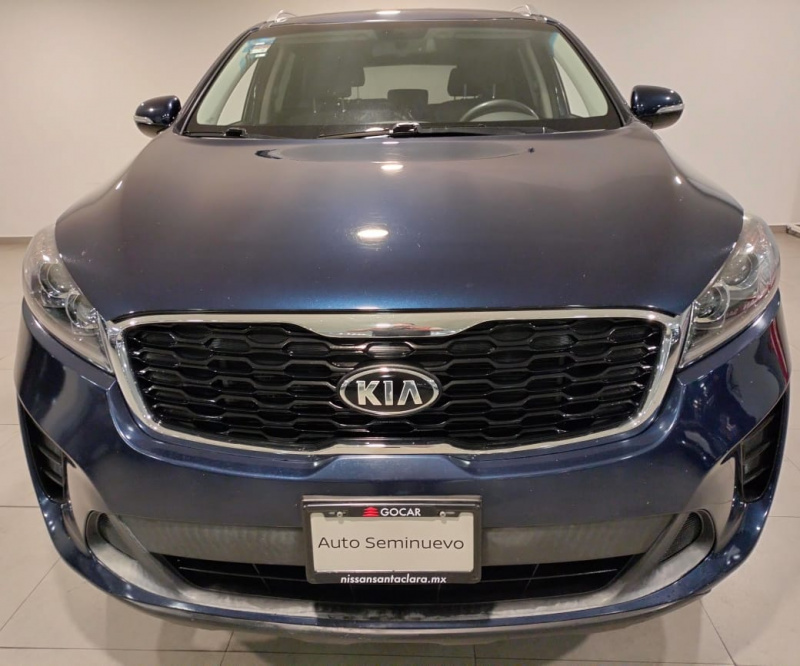 KIA Sorento  5 pts. LX, L4, TA, a/ac., 7 pas., RA-17 2019